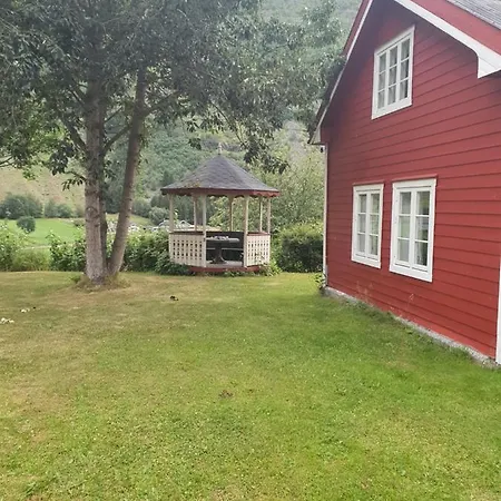Holiday home Tufte Karhus Kvamme